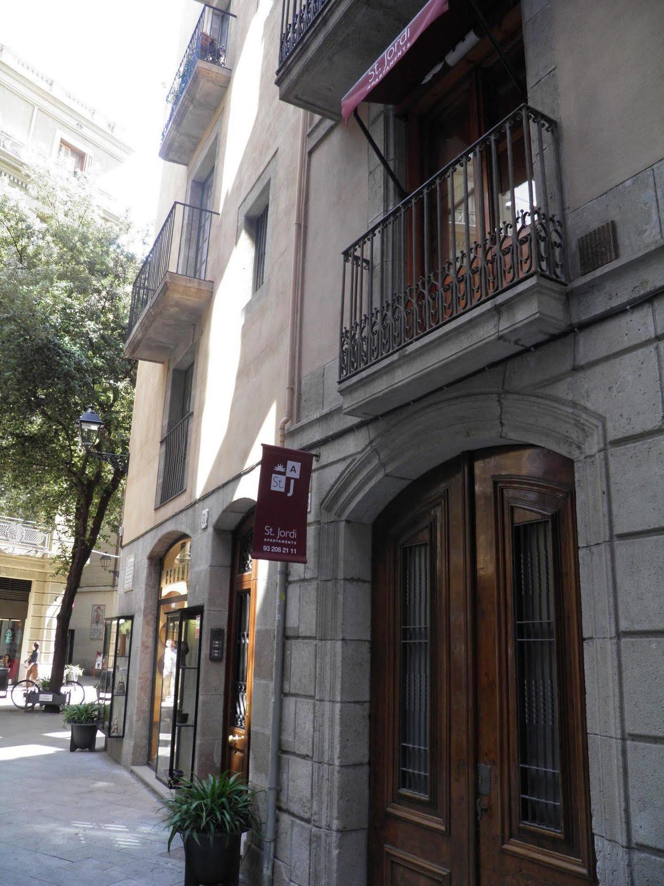Apartaments St. Jordi Comtal Barcelona Buitenkant foto